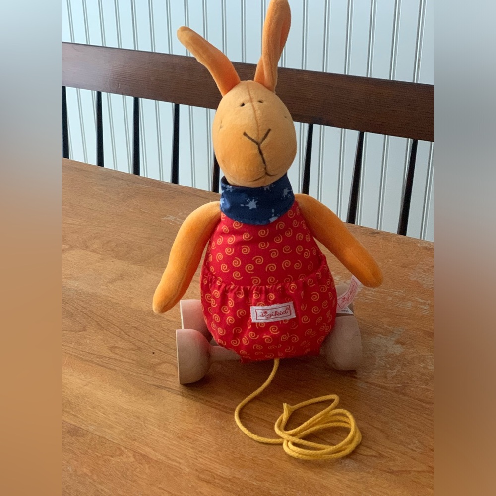 Sigikid Kangaroo Plush Pull-toy Germany